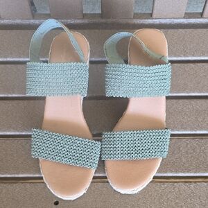 Tommy Bahama Women's Sandals in Light Green